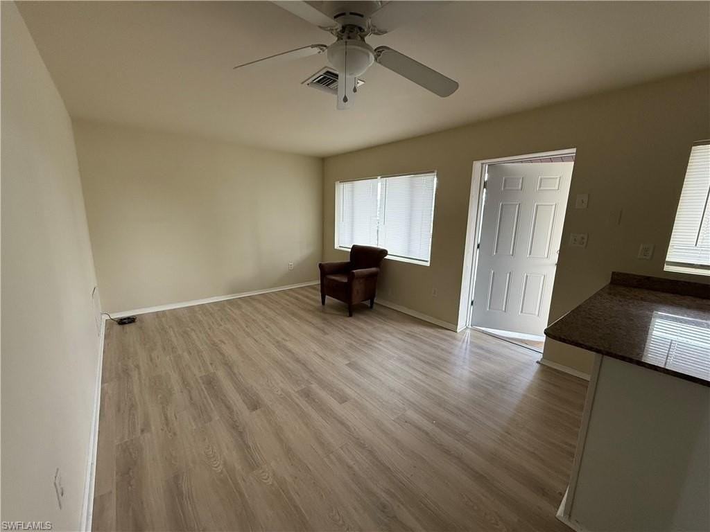 10632 Woods Cir Apt 6 - Photo 4 of 7