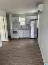 1312 Oak St - Photo 1 of 1