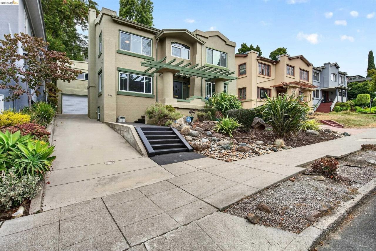 846 Mandana Blvd - Photo 3 of 50