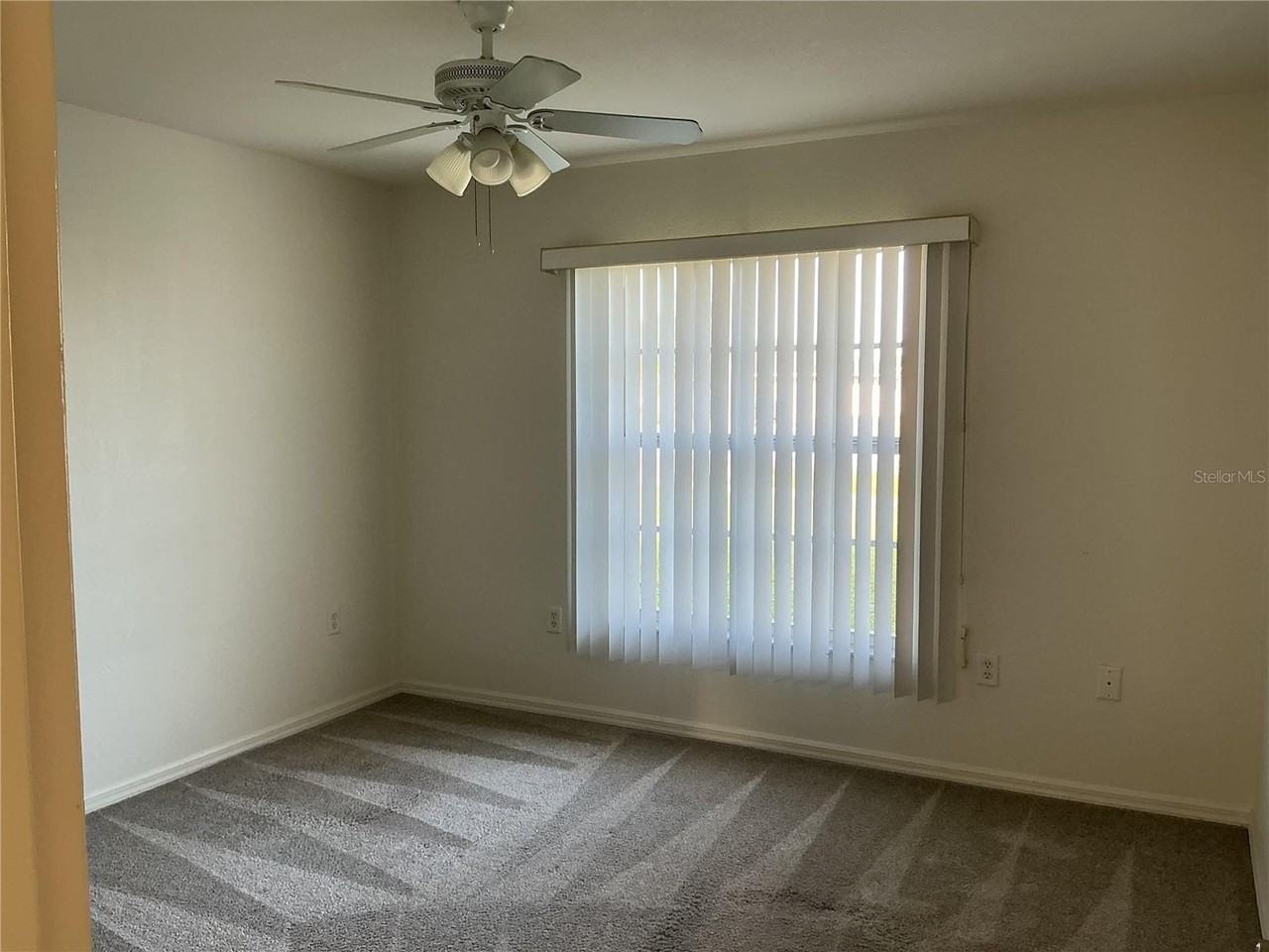 2700 S Biscayne Dr - Photo 6 of 15