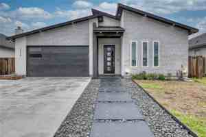featured image of 2610 Lady Andrea Dr