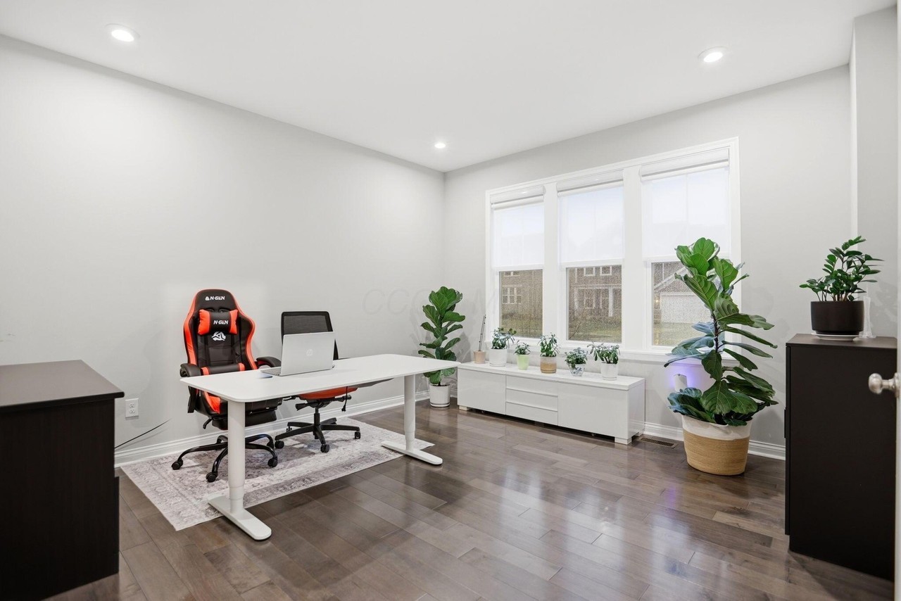 254 Harness Way - Photo 5 of 50