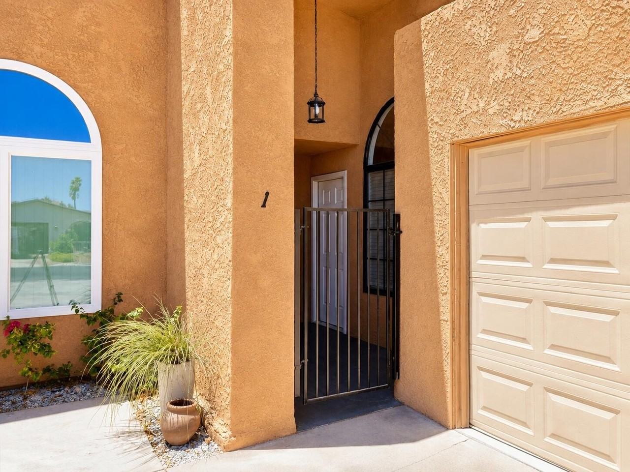 31601 Avenida Maravilla #1 - Photo 4 of 37