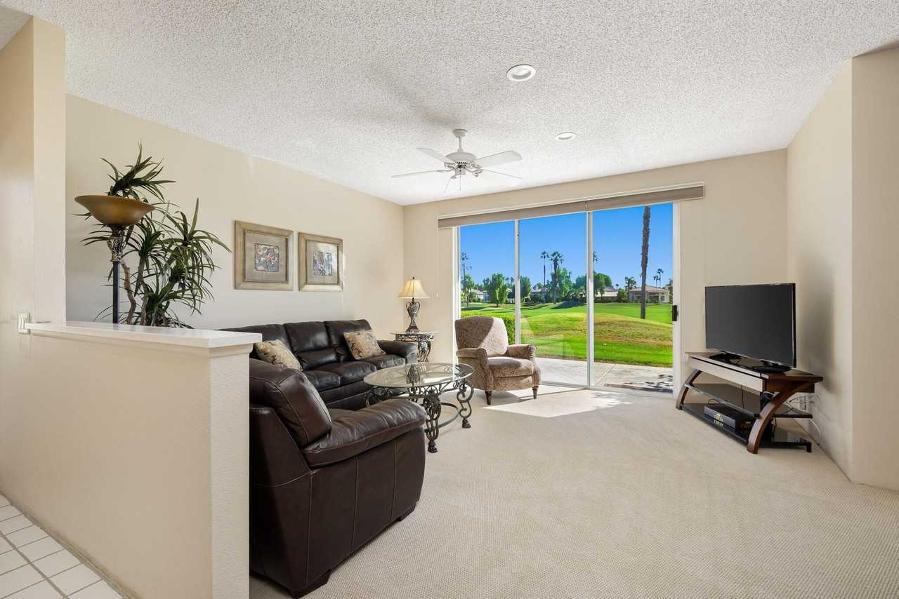 55296 Laurel Vly - Photo 6 of 50