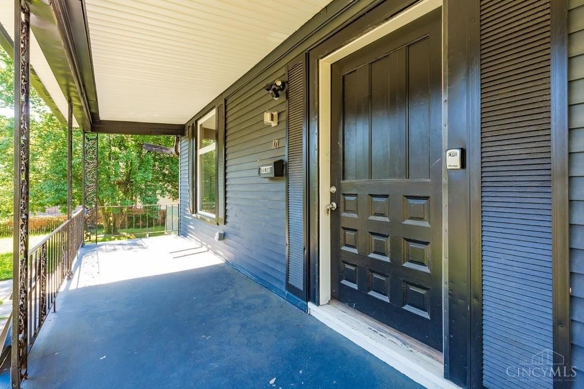 871 Hutchins Ave - Photo 3 of 29