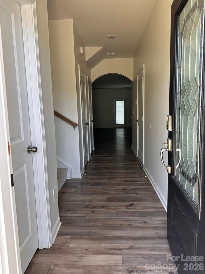 12828 Canton Side Ave - Photo 3 of 25