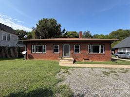 featured image of 908 W Front St