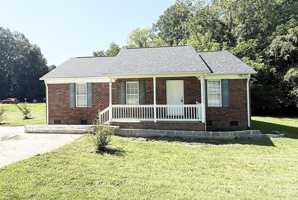 featured image of 527 E Carpenter St