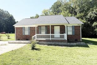 527 E Carpenter St - Photo 1 of 1