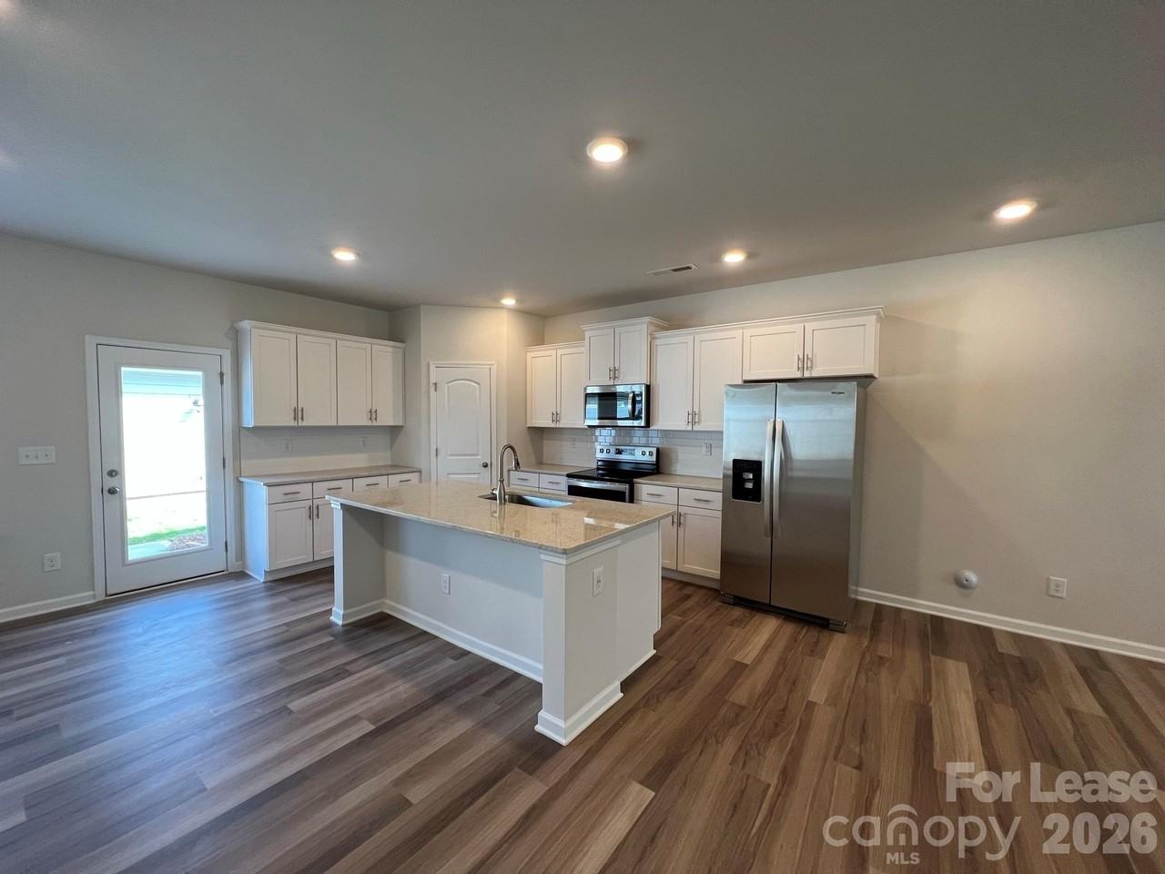 208 Sagecroft Ln - Photo 5 of 24