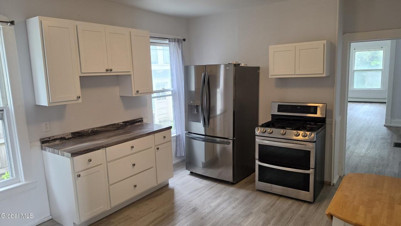 107 N Ten Broeck St - Photo 4 of 11