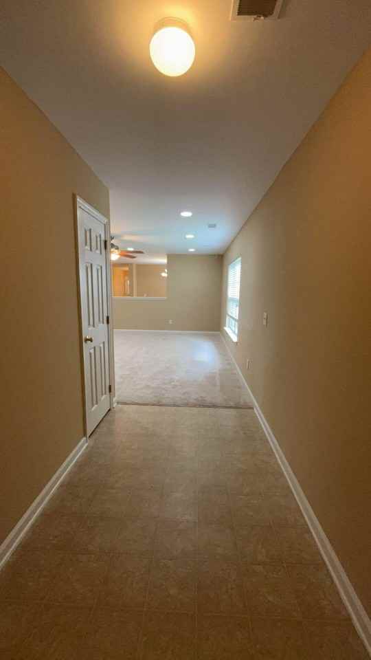 135 Wildberry Ln - Photo 3 of 16