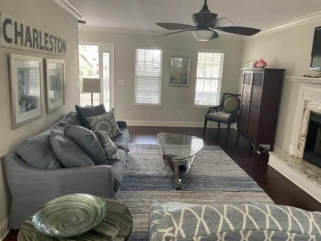 1251 Center Lake Dr - Photo 4 of 10
