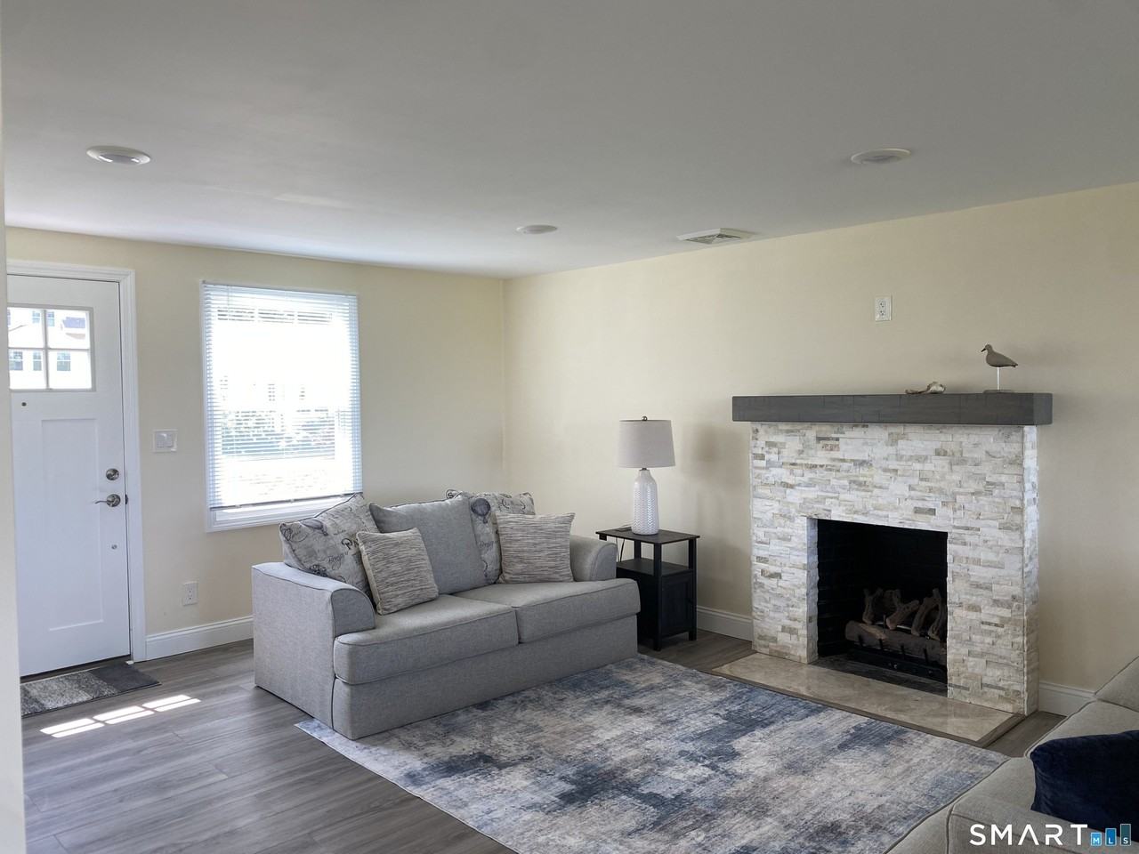 29 Kelsey Rd - Photo 6 of 14
