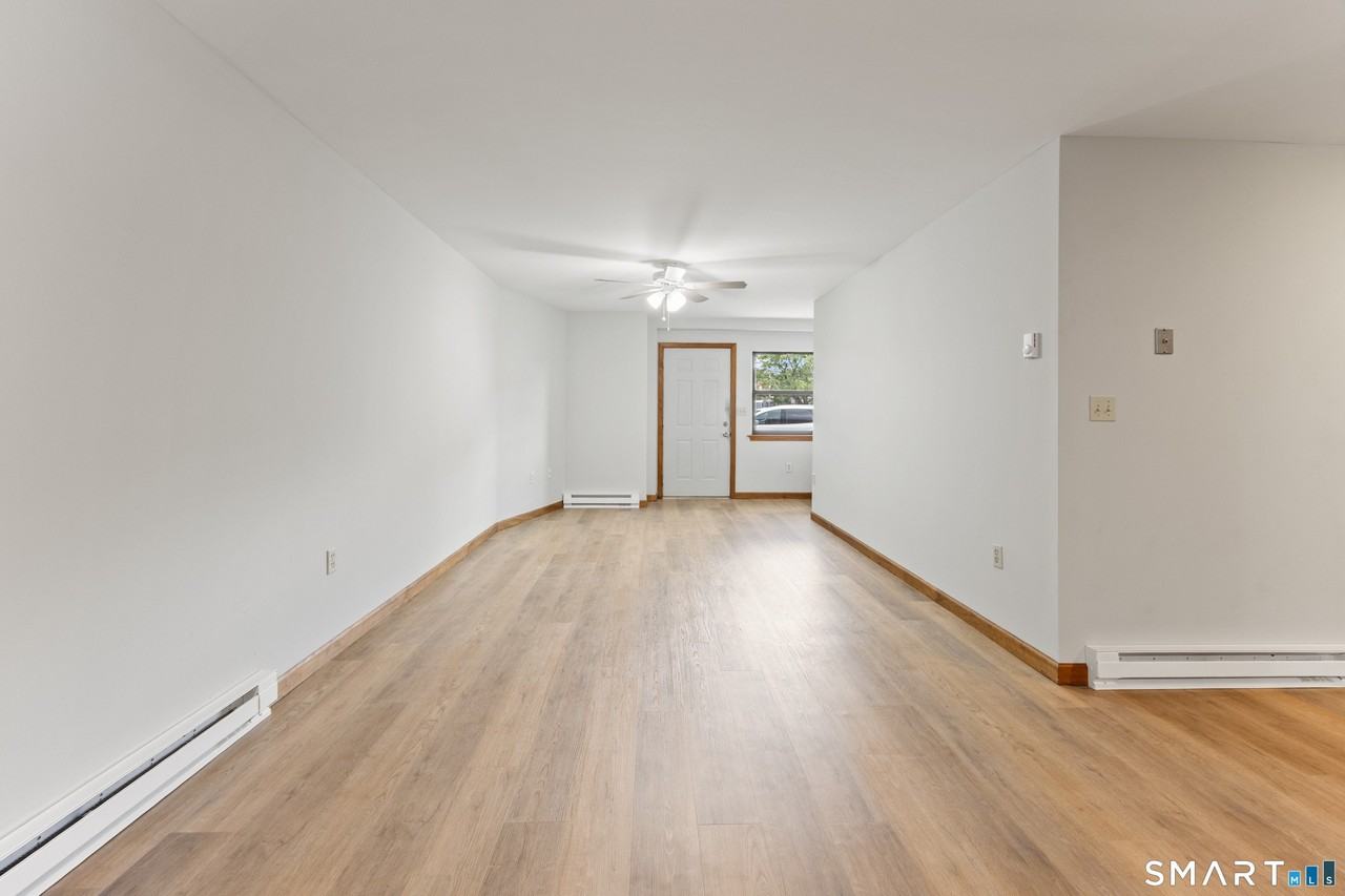 180 N Cherry St #11 - Photo 5 of 21