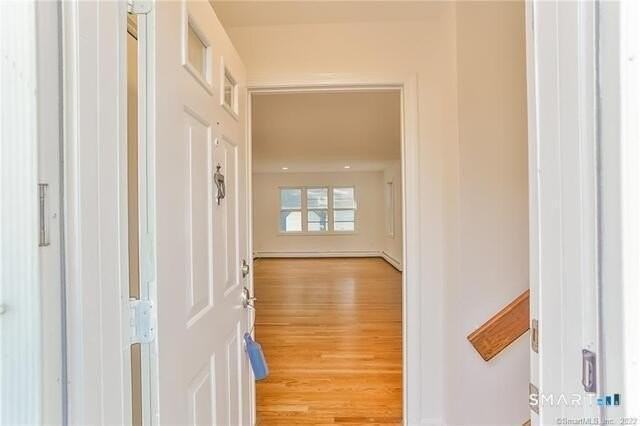 195 Silver Spring Rd - Photo 3 of 27