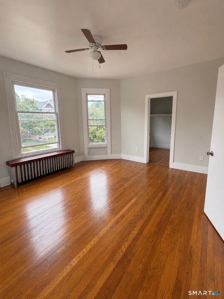461 Howard Ave #2 - Photo 5 of 8