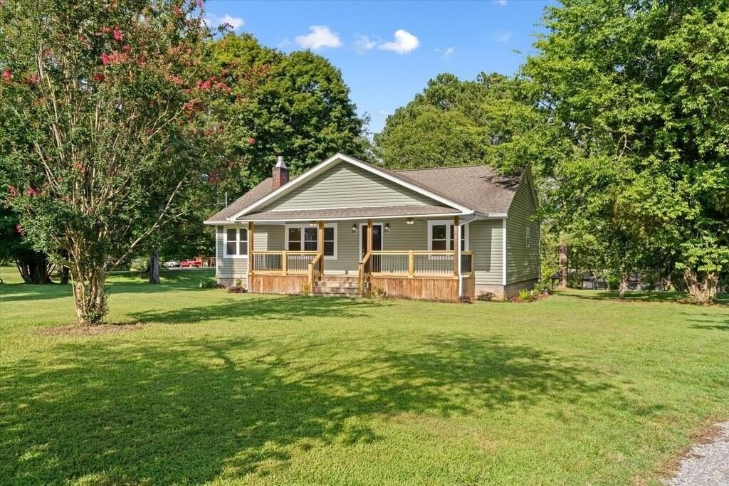 678 Mccarter Rd - Photo 3 of 40