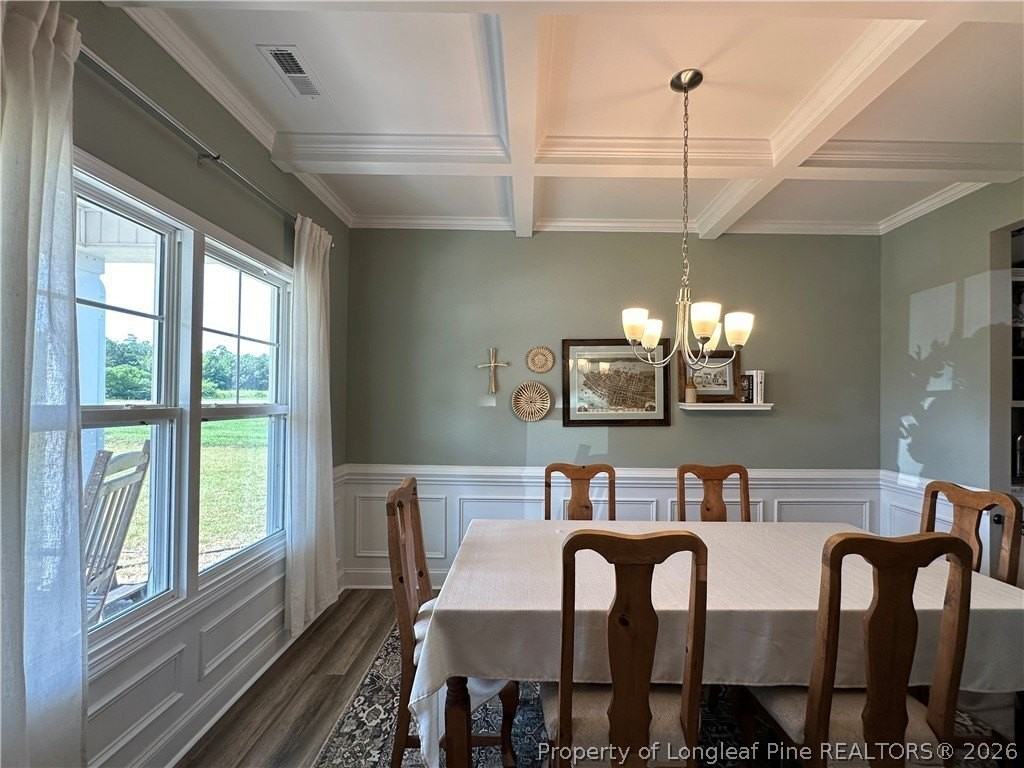 1605 Ranch House Ct - Photo 7 of 38