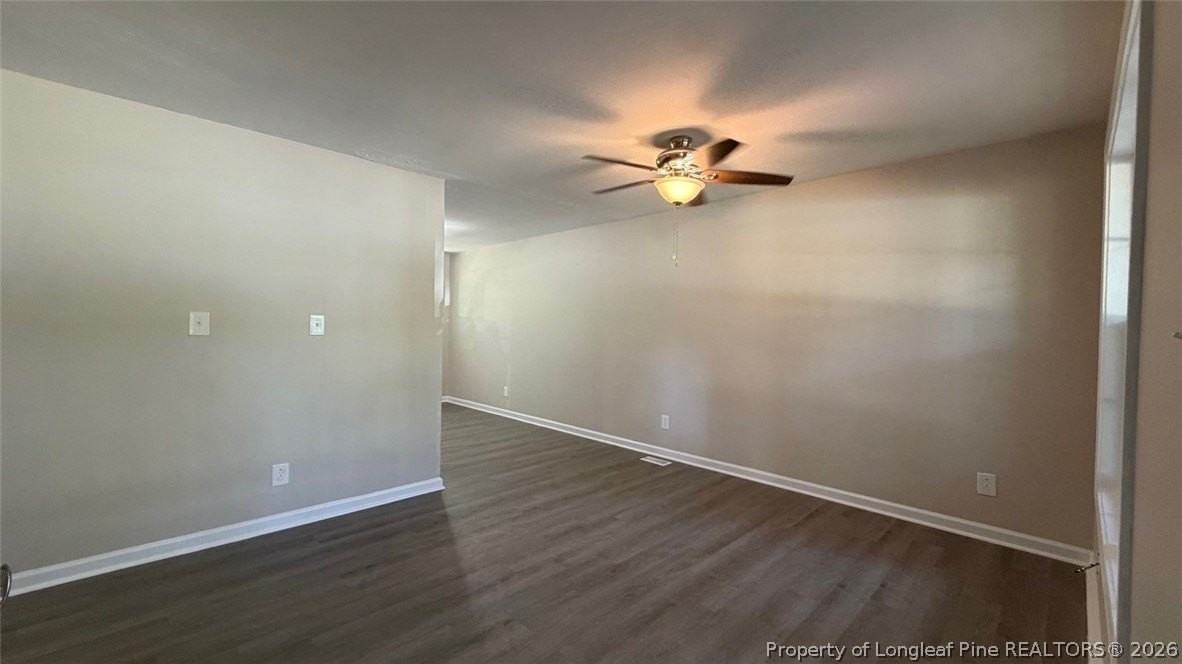 2016 Poinciana Ln - Photo 4 of 18