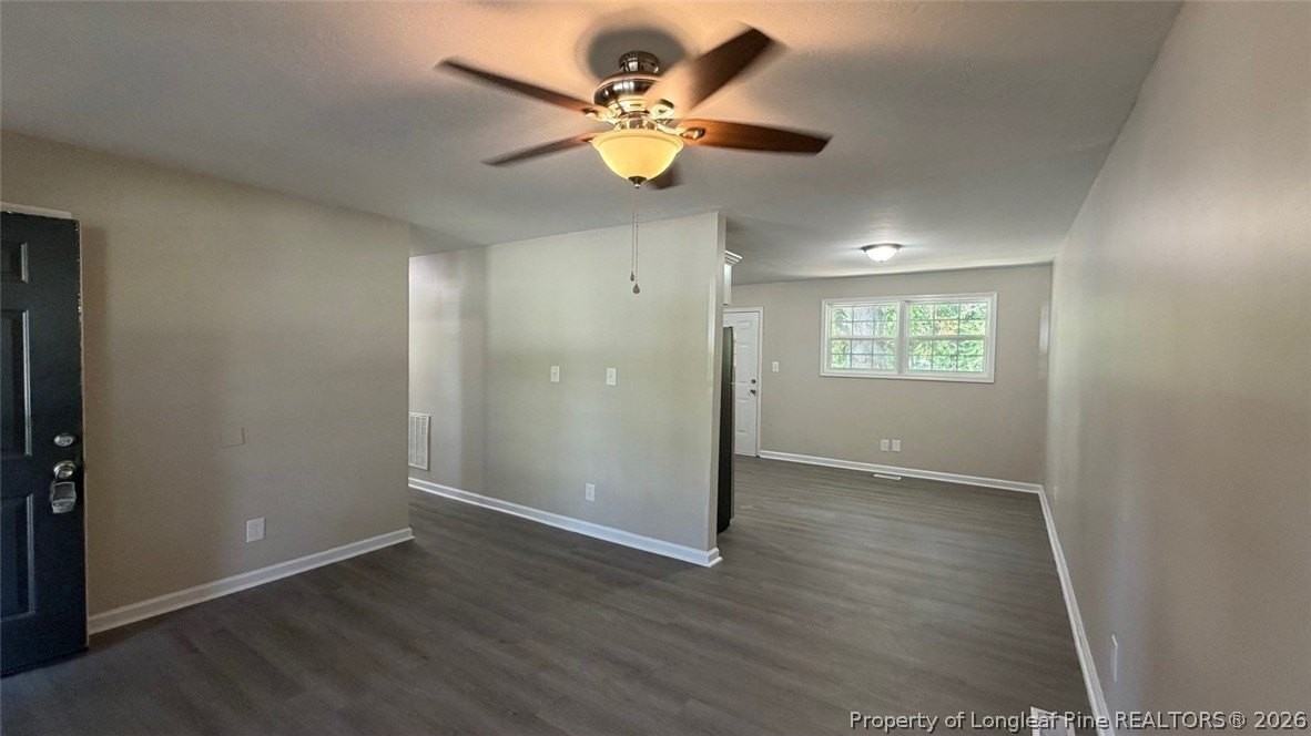 2016 Poinciana Ln - Photo 5 of 18