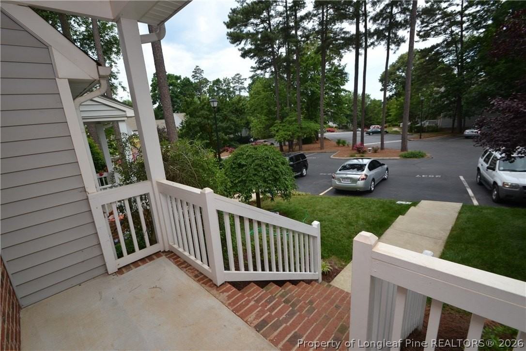 2637 Broad Oaks Pl - Photo 2 of 37