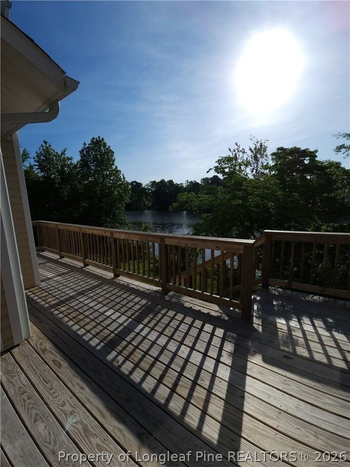 499 Lands End Rd - Photo 3 of 14
