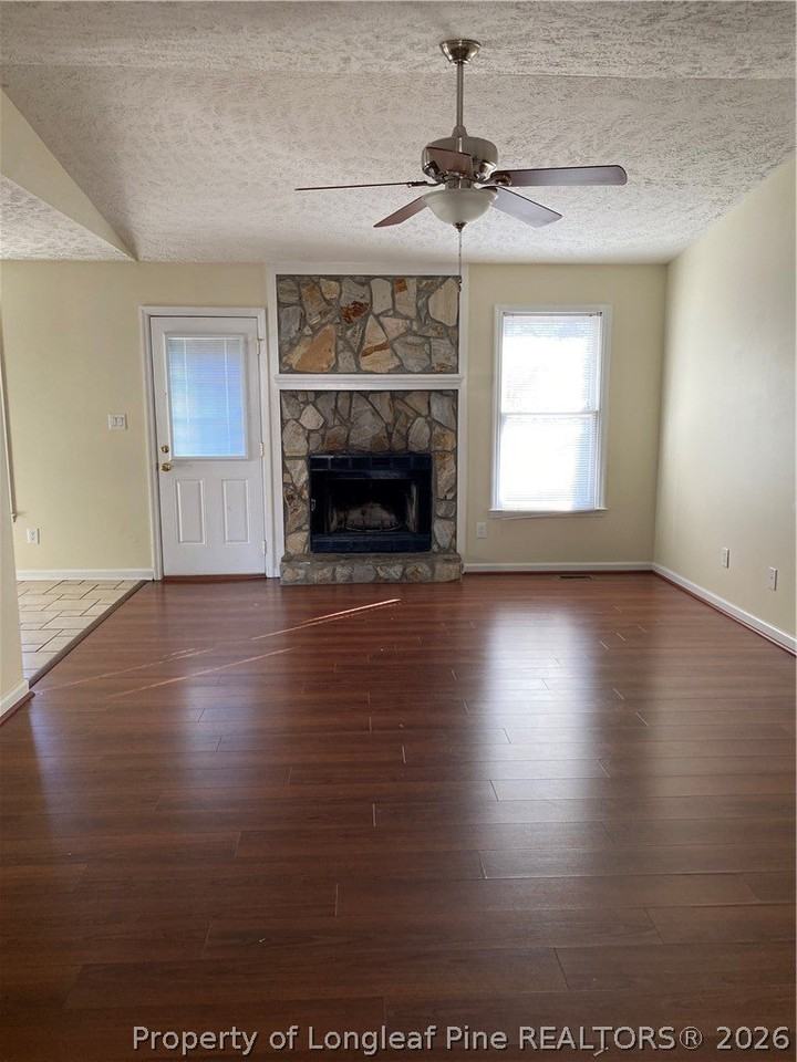 6568 Applewhite Rd - Photo 3 of 10