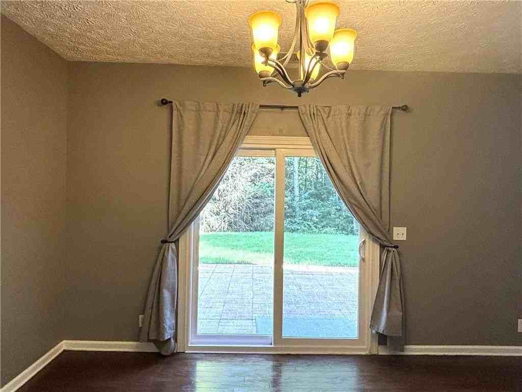 235 Cadence Ct - Photo 7 of 30