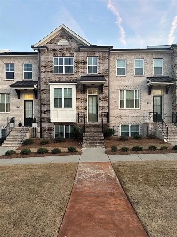 4405 Sims Park Overlook - Photo 3 of 31