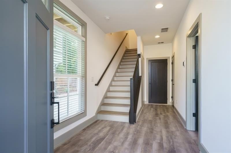 40 Becker Pl Nw - Photo 5 of 47