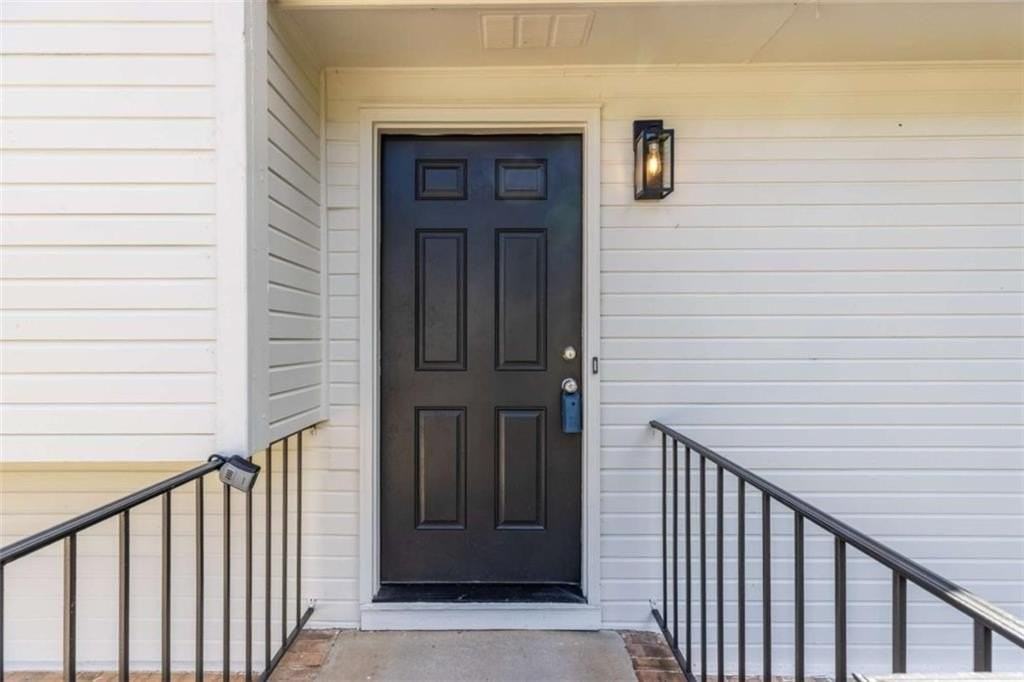 2250 Ridge Forest Dr - Photo 4 of 50