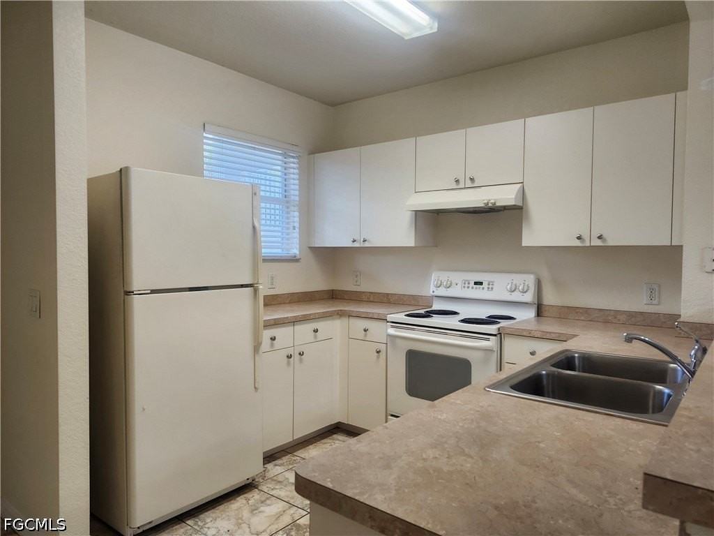 1490 San Cristobal Ave #A4 - Photo 5 of 17