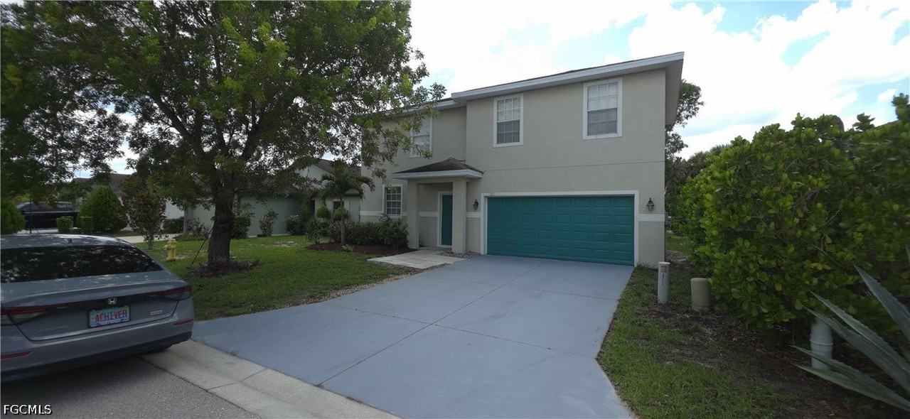 391 Shadow Lakes Dr - Photo 2 of 26