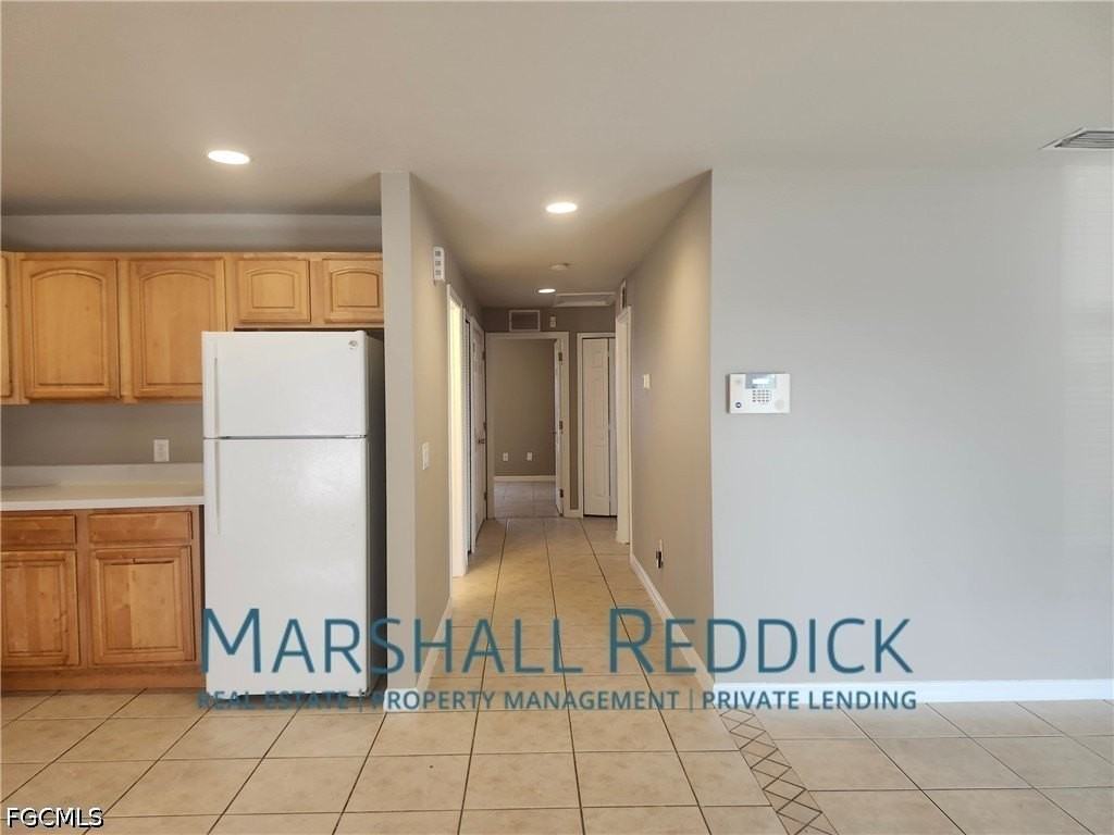 202 Homer Ave S - Photo 4 of 14