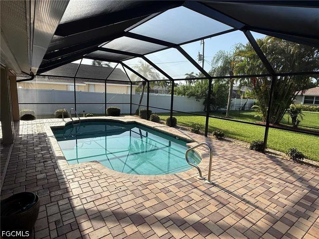 2838 Sw 50th Ter - Photo 3 of 30