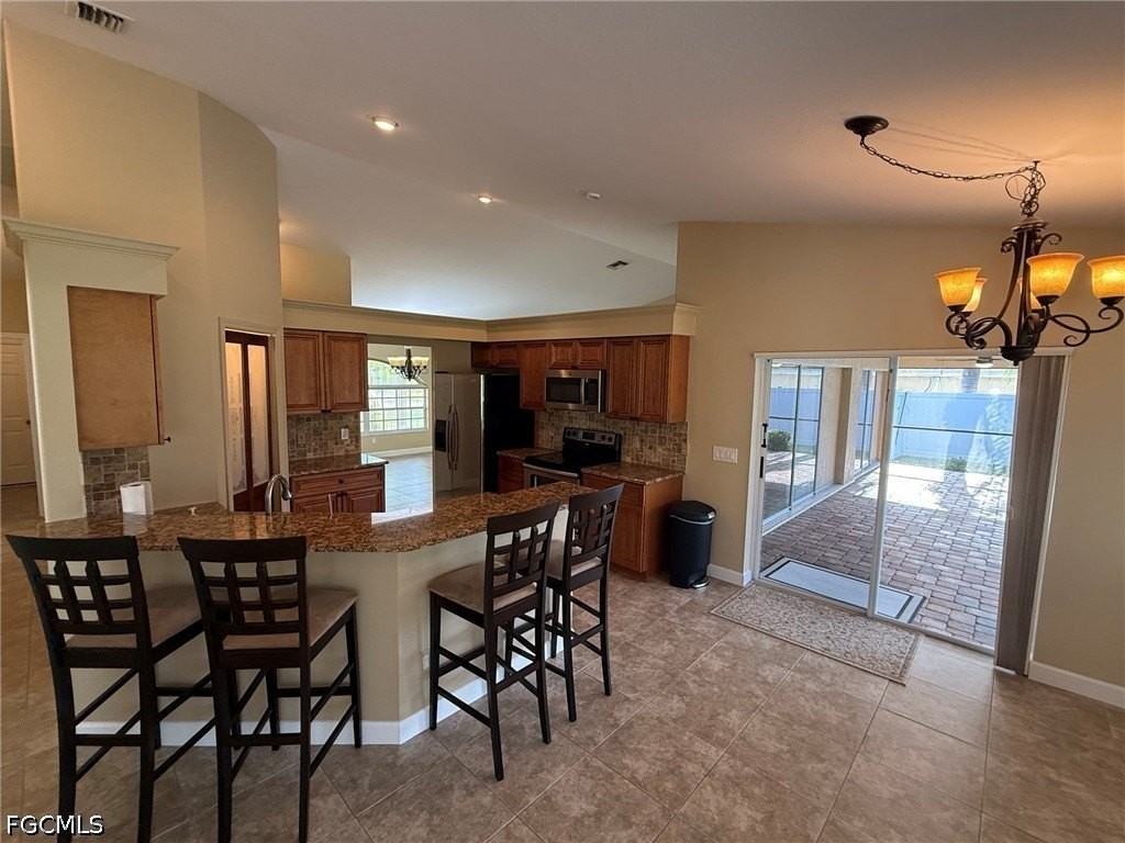 2838 Sw 50th Ter - Photo 6 of 30