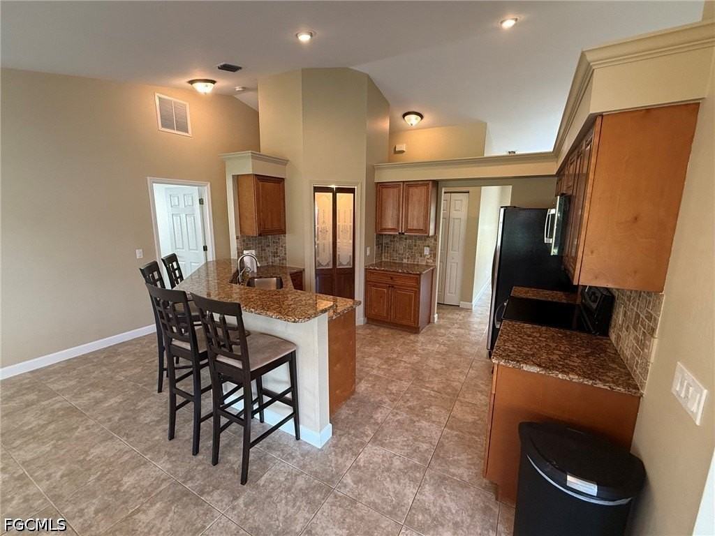2838 Sw 50th Ter - Photo 7 of 30
