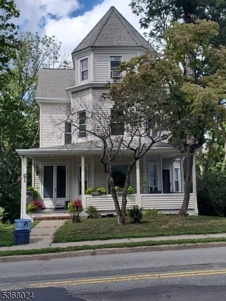 81 Western Ave - Photo 2 of 15