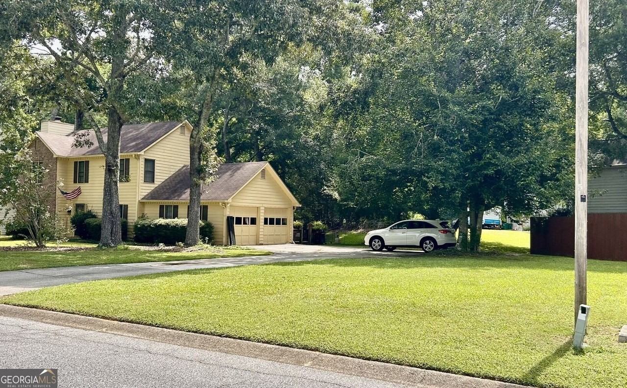4980 Whitewater Dr - Photo 2 of 7