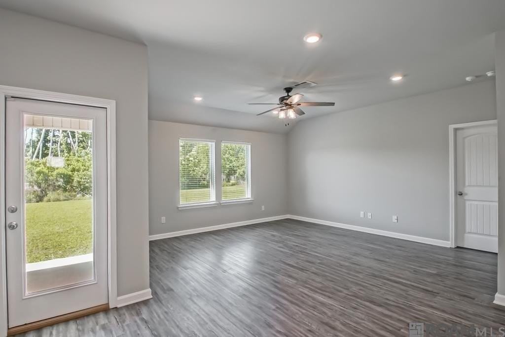 35572 Grovemont Dr - Photo 5 of 5