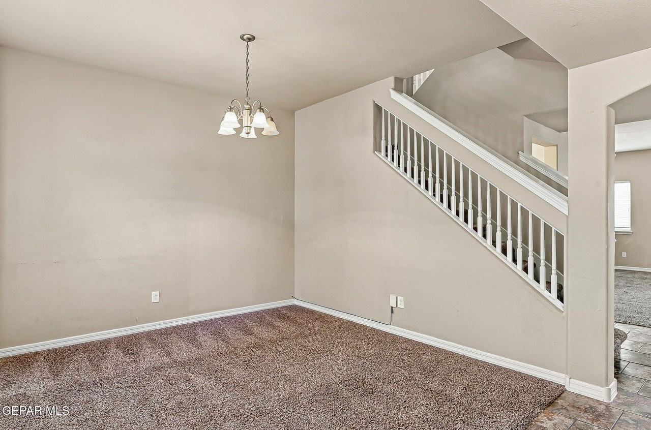 14384 Alma Point Dr - Photo 6 of 40