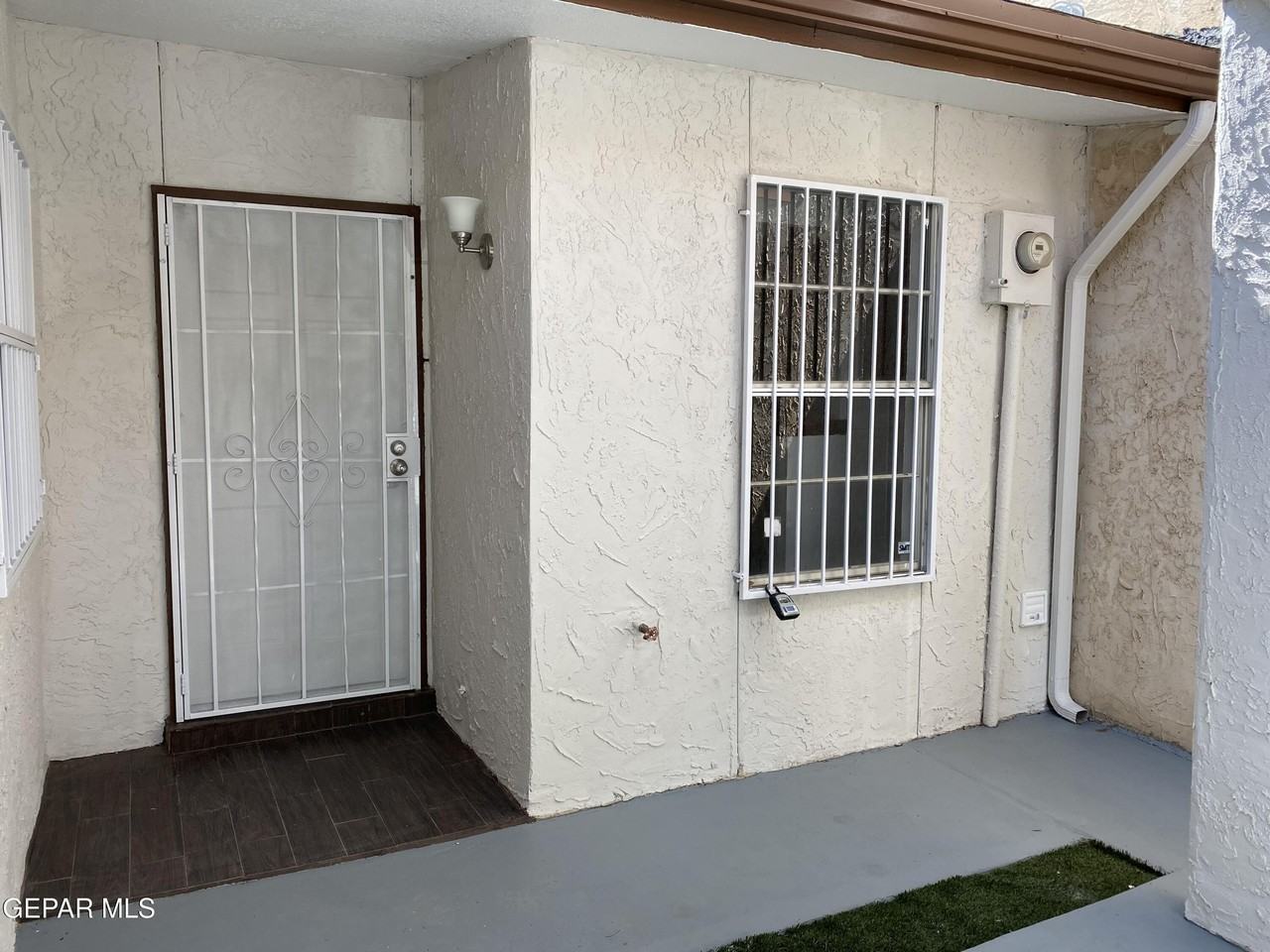 3109 Wayside St #B - Photo 4 of 36