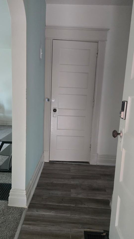 511 W Jefferson Blvd #1 - Photo 6 of 7