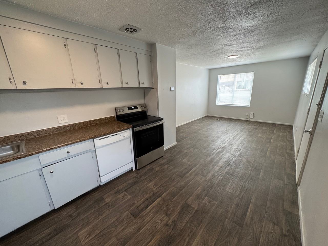 1619 S 1000 W #1619 - Photo 2 of 11
