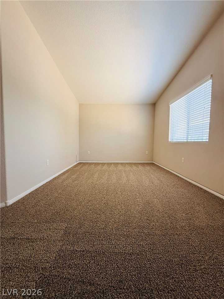 5272 Mineral Lake Dr - Photo 5 of 11