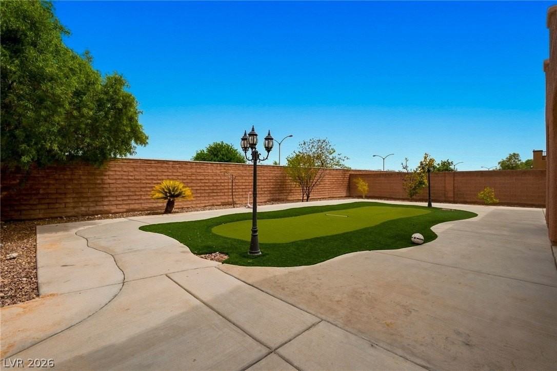 9532 Staff Ln - Photo 6 of 47