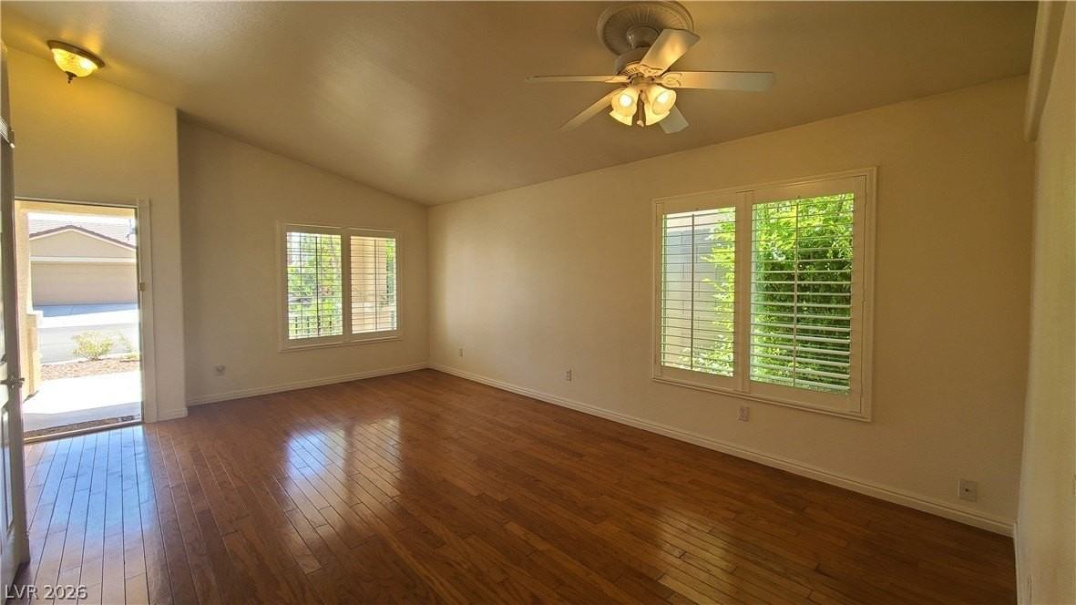 1413 Iron Springs Dr - Photo 2 of 34