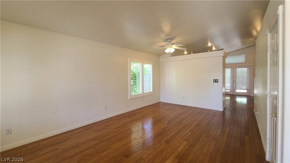 1413 Iron Springs Dr - Photo 4 of 34