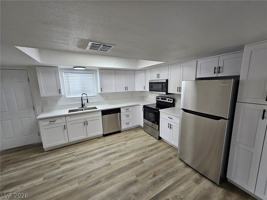 featured image of 1083 E Calvada Blvd #B